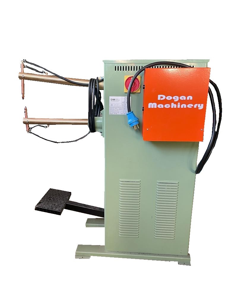 Машина контактной точечной сварки (с водяным охлаждением) Dogan Machinery DSE 20  